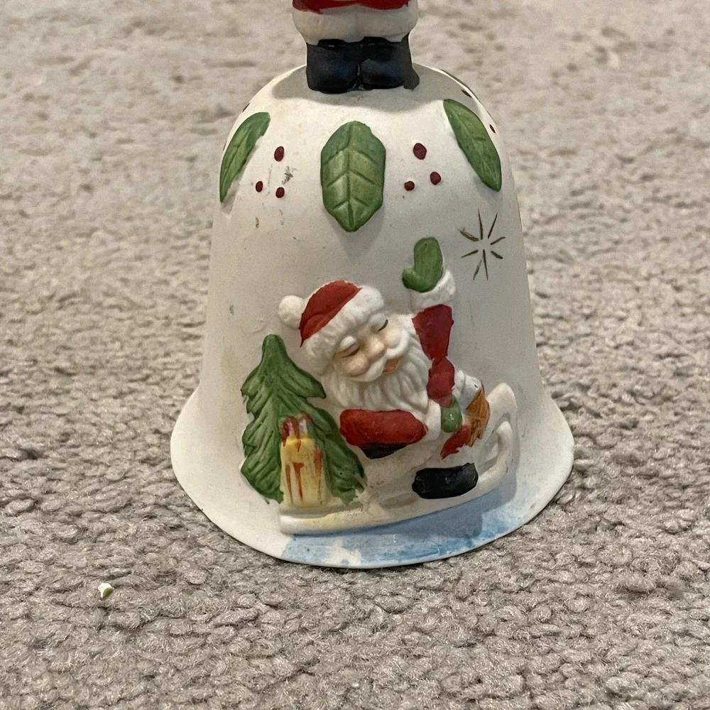 Vintage‎ Ceramic Santa Bell Christmas Ornament Taiwan Holiday Decoration